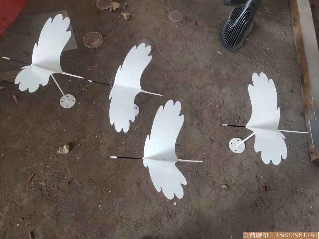 不锈钢抽象仙鹤雕塑 动物雕塑